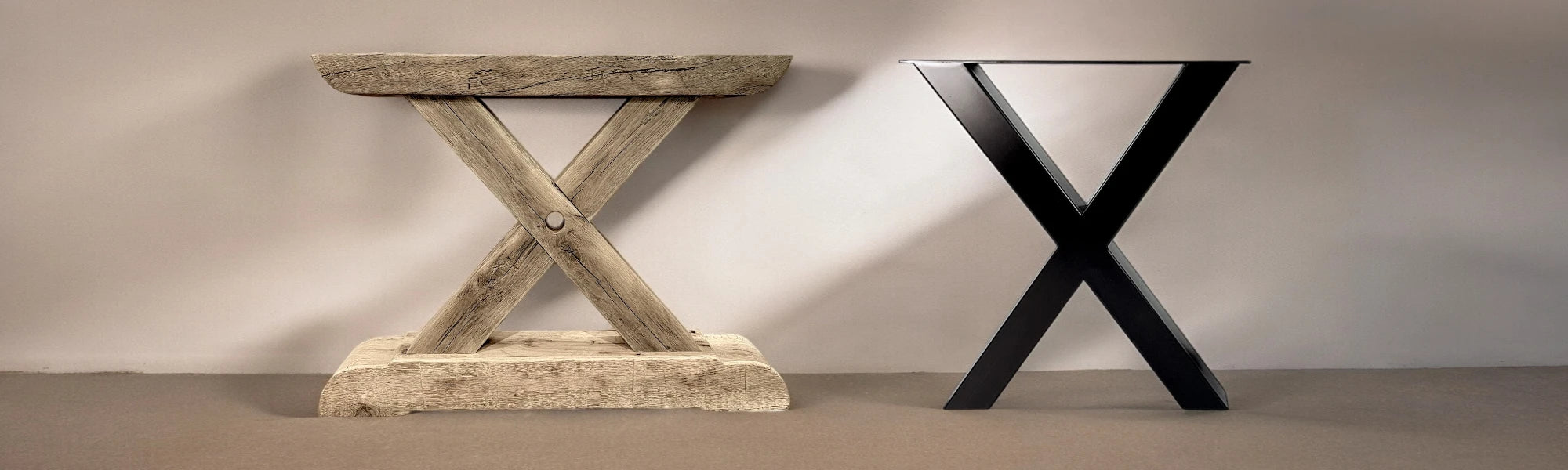 Pieds en vieux bois et métal