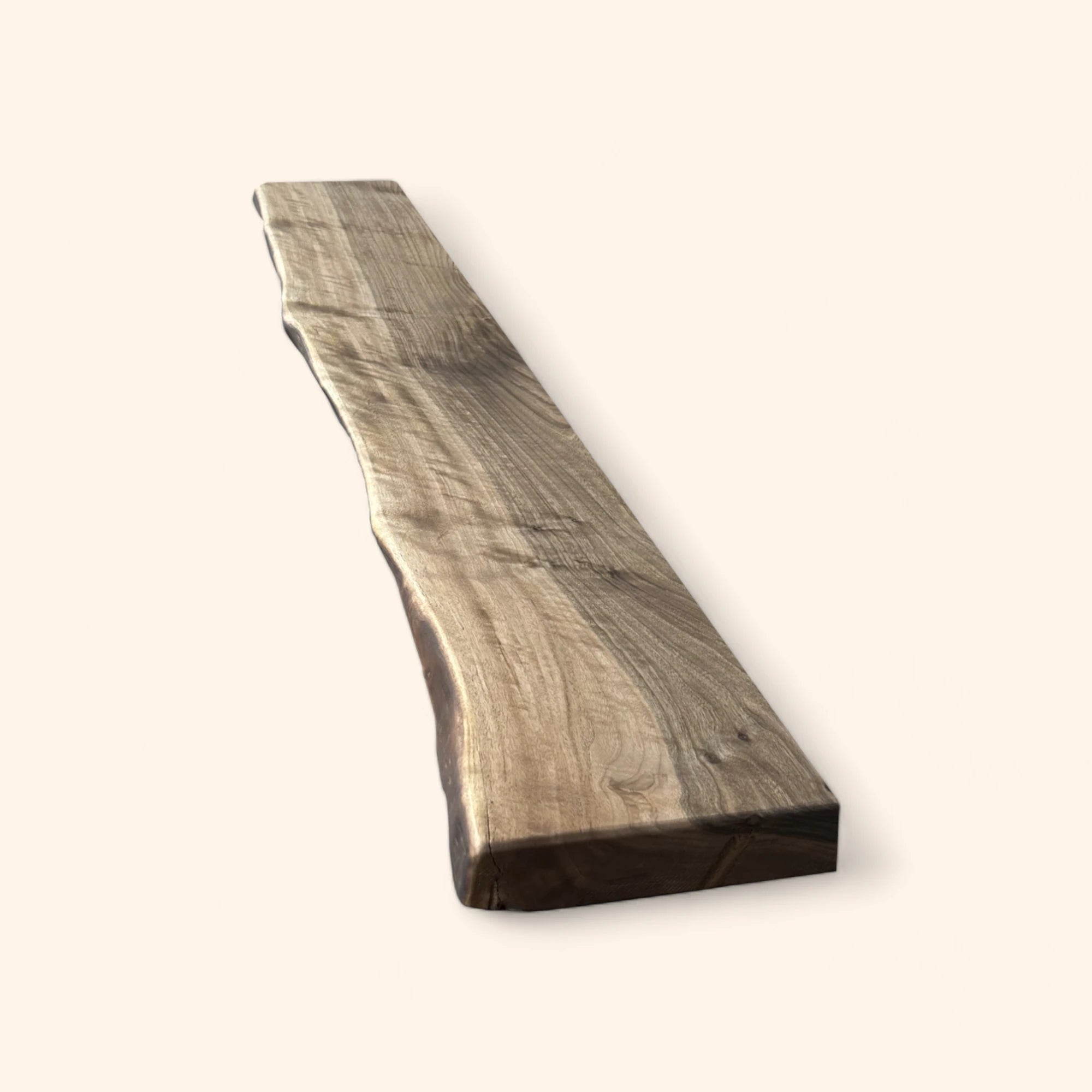 Étagère Monarch Live Edge en Noyer Massif