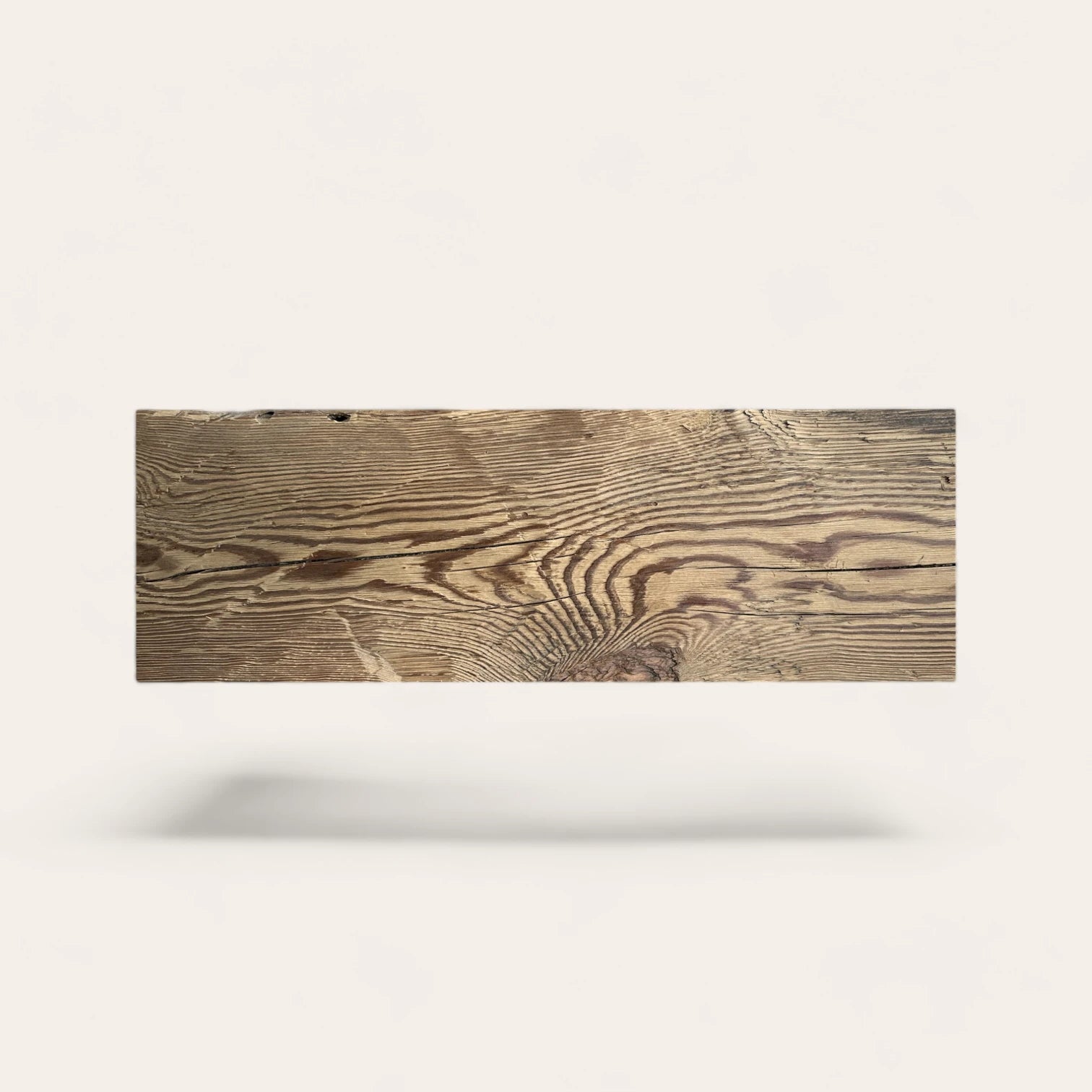 Étagère en vieux madrier de sapin Cipria