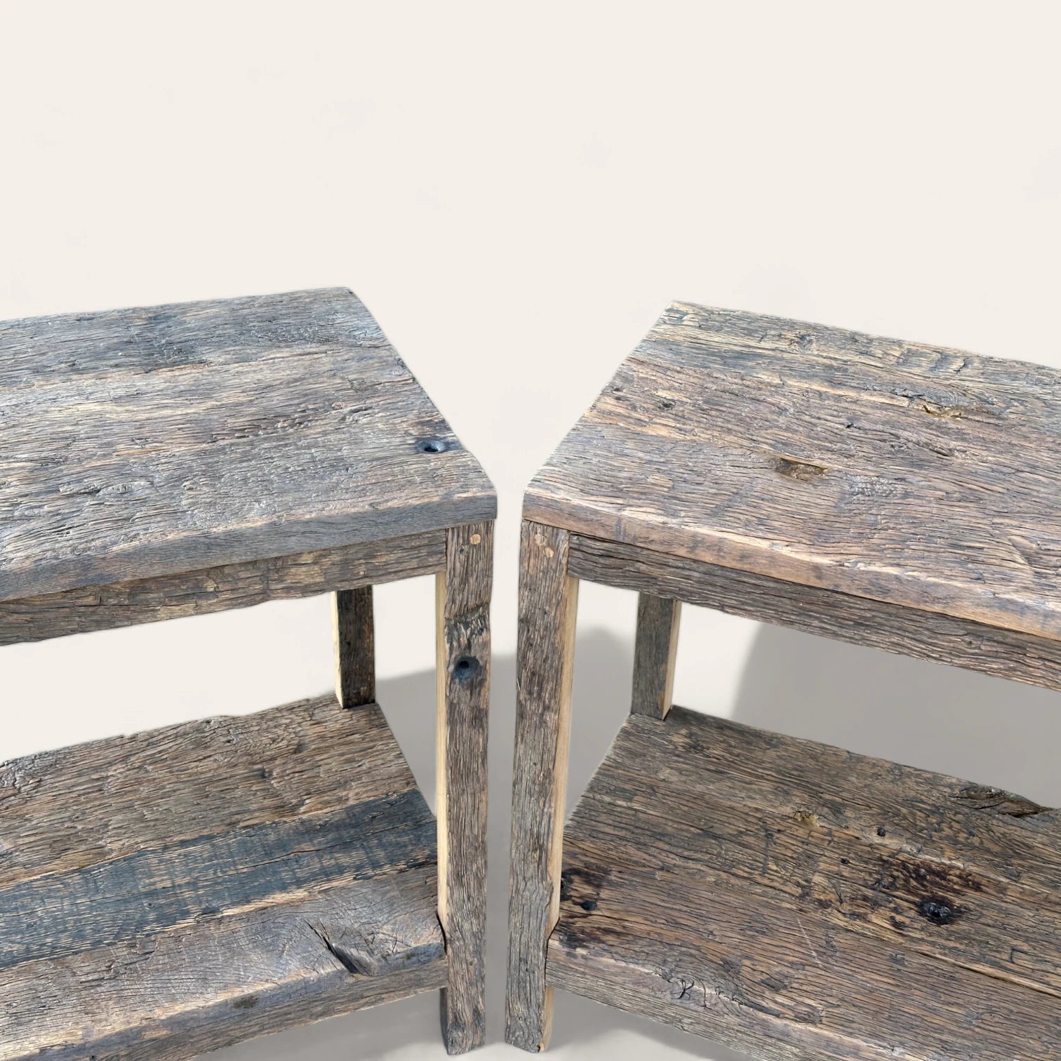 Meuble salle de bain en fond de wagon Ferro