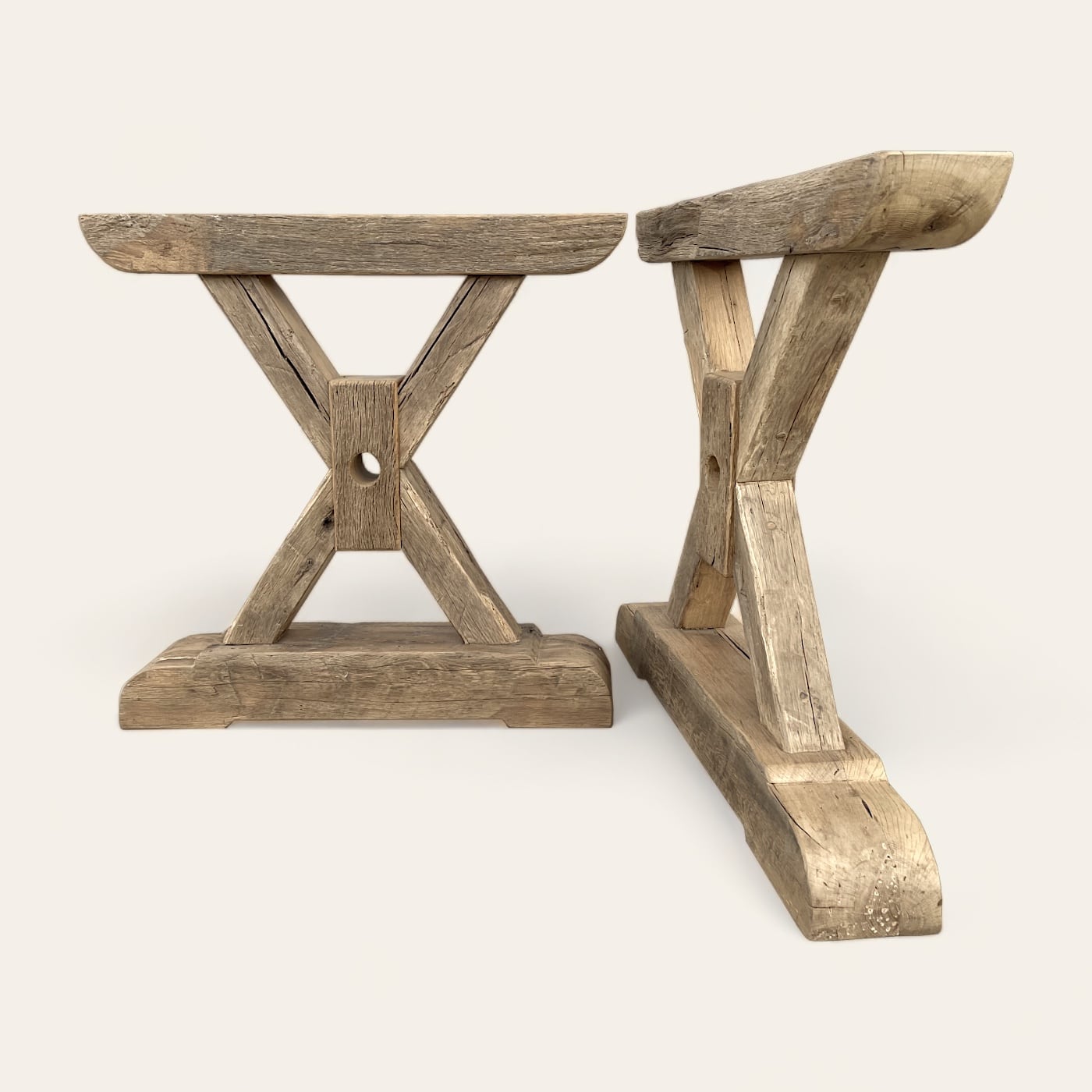 Pied de Table Rustique en Bois Massif - Modèle PB11