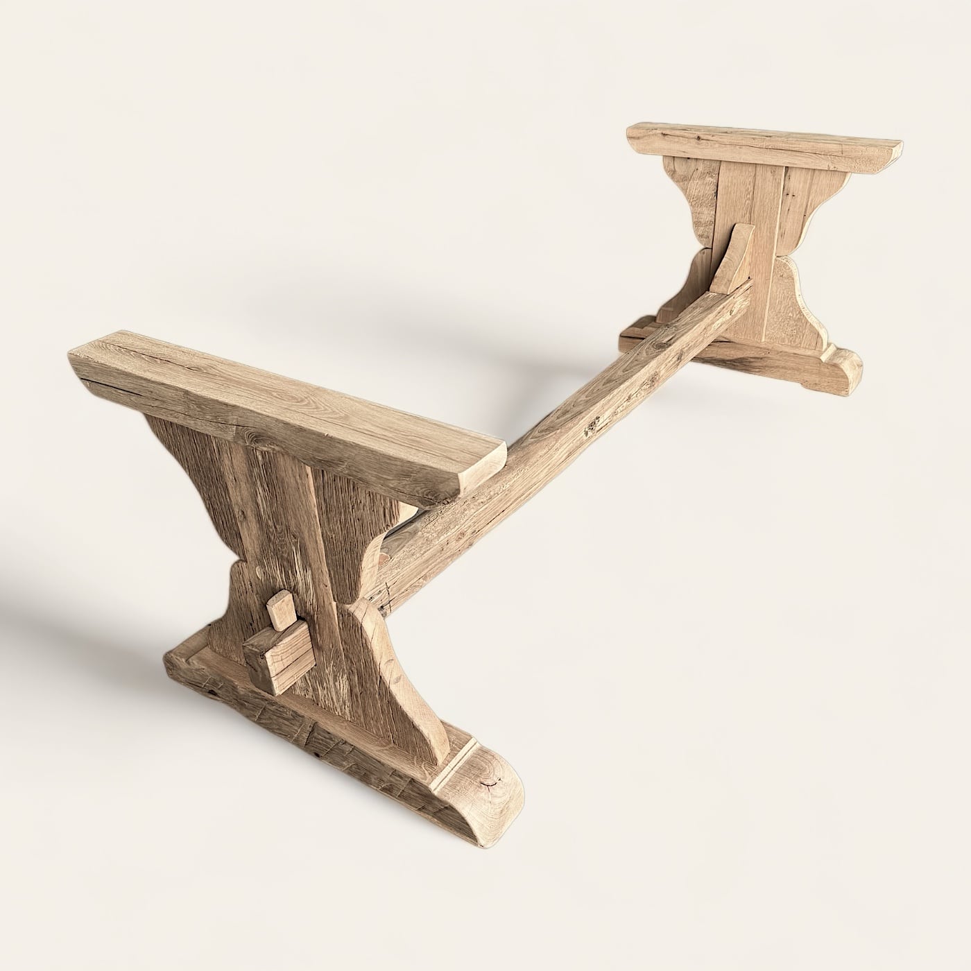 Pied de Table en Bois Massif Style Monastère - Modèle PB13