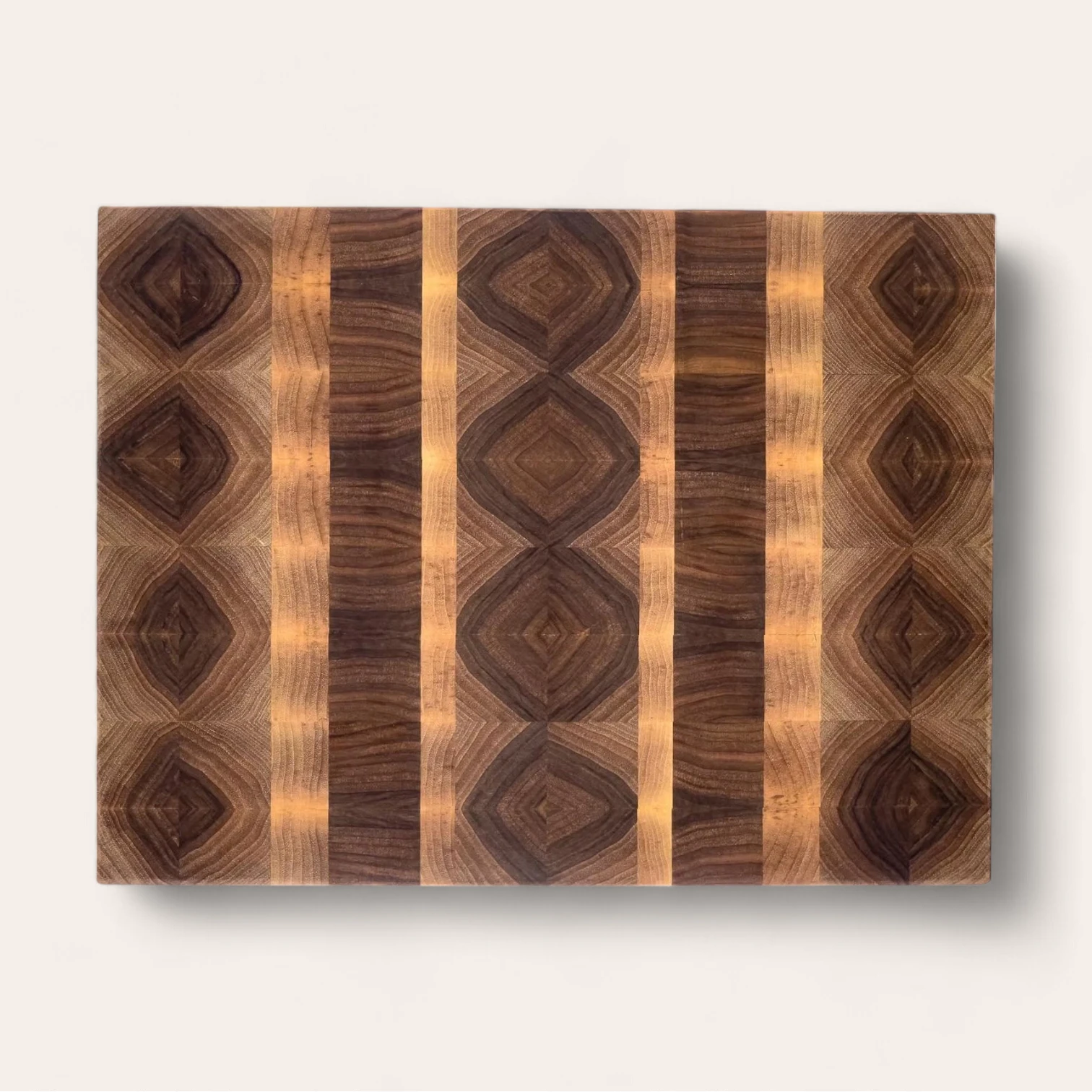 Planche à découper Symétrie Noyer