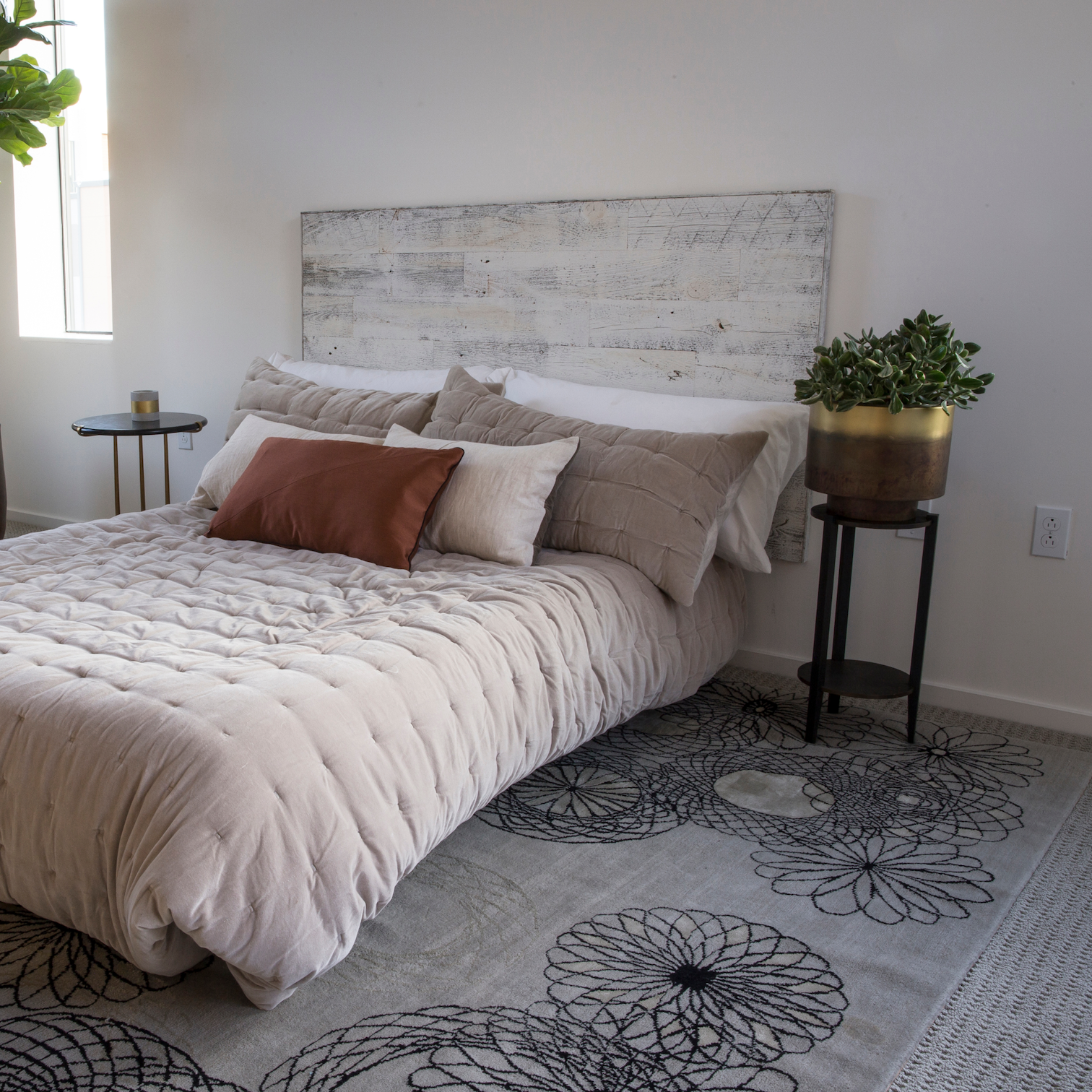 Tête de lit bois vieilli blanc